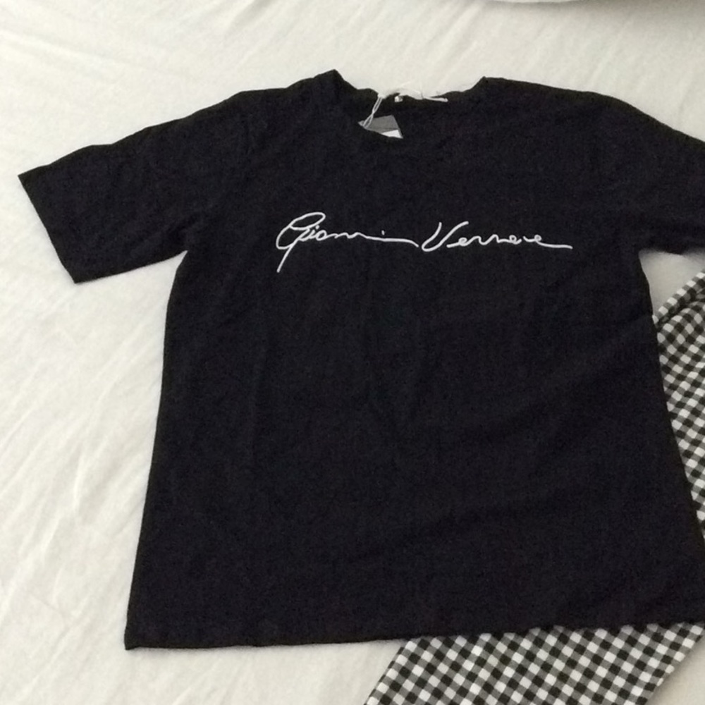 Women’s set -Shirt and Legging - Picture 4 of 10